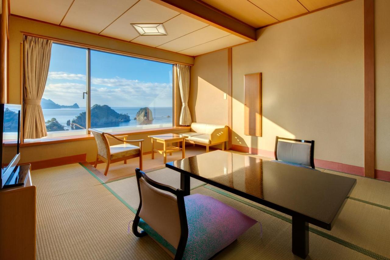 Dogashima New Ginsui Hotel Нишиизу Екстериор снимка